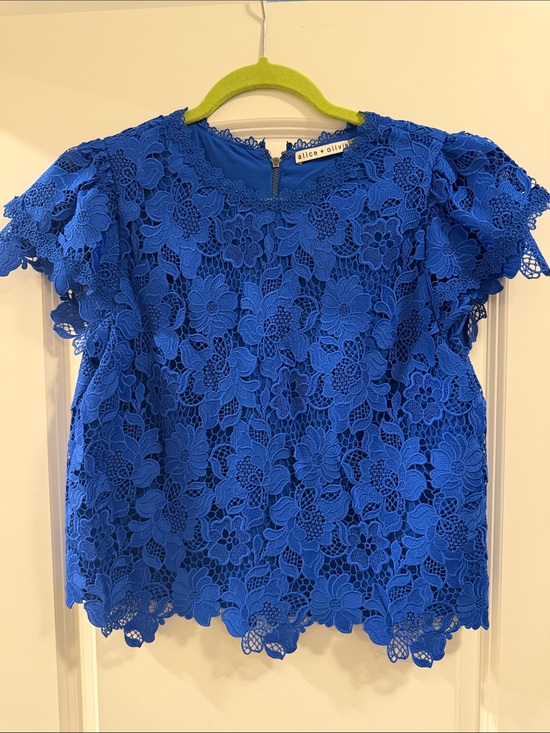 Alice + Olivia Tops - Alice + Olivia Royal Blue Floral Lace Short Sleeve Blouse